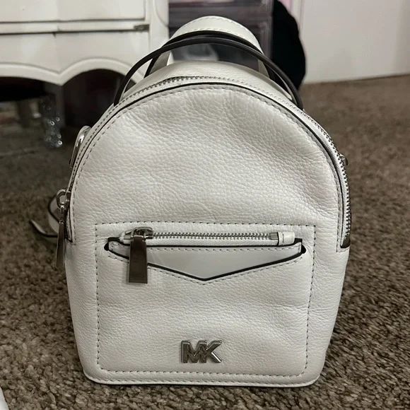 Michael Kors | Bags | Michael Kors White And Silver Shoulder  display picture 2